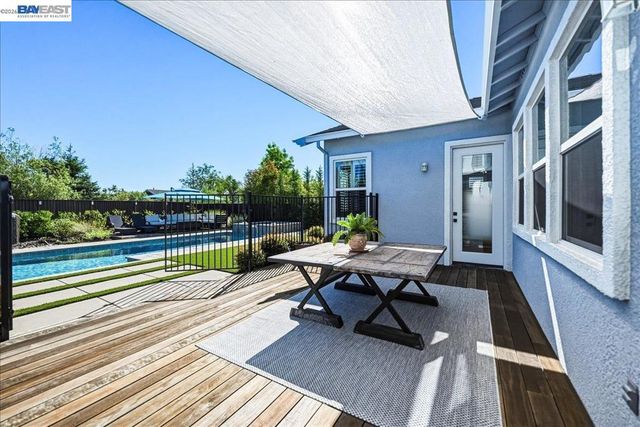 1161 Lexington Way, Livermore, CA 94550
