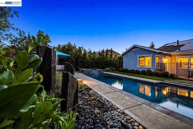 1161 Lexington Way, Livermore, CA 94550
