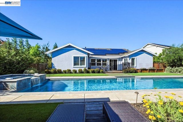 1161 Lexington Way, Livermore, CA 94550