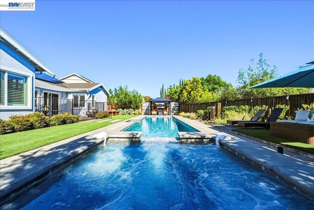 1161 Lexington Way, Livermore, CA 94550