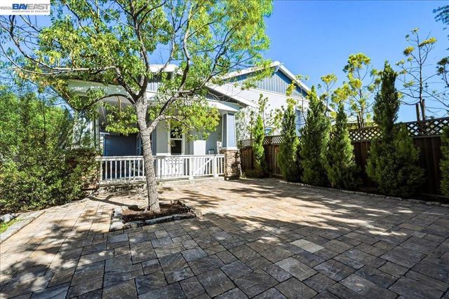 1161 Lexington Way, Livermore, CA 94550