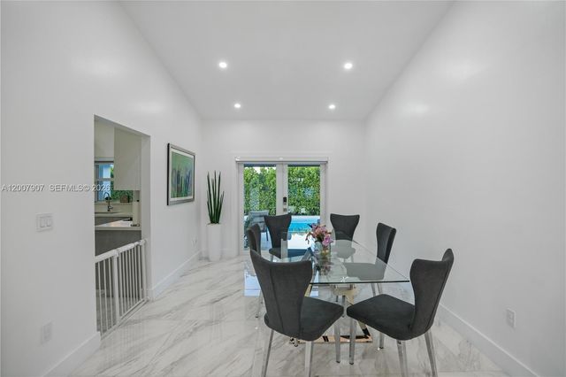 14005 SW 17th Ter, Miami, FL 33175