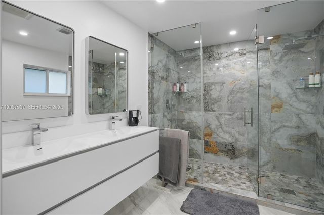 14005 SW 17th Ter, Miami, FL 33175
