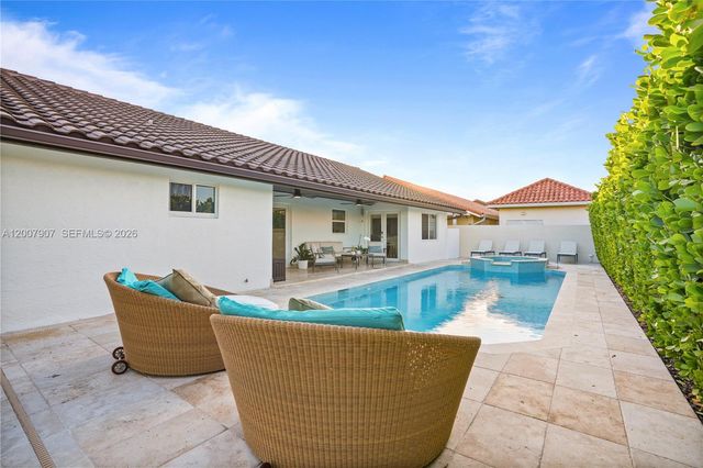 14005 SW 17th Ter, Miami, FL 33175