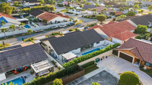 14005 SW 17th Ter, Miami, FL 33175
