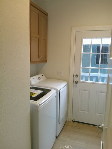 1020 BRADBOURNE Avenue 22, Duarte, CA 91010