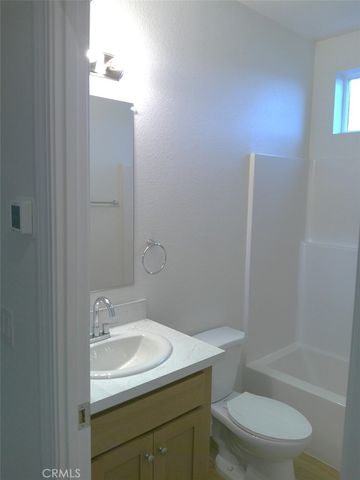 1020 BRADBOURNE Avenue 22, Duarte, CA 91010