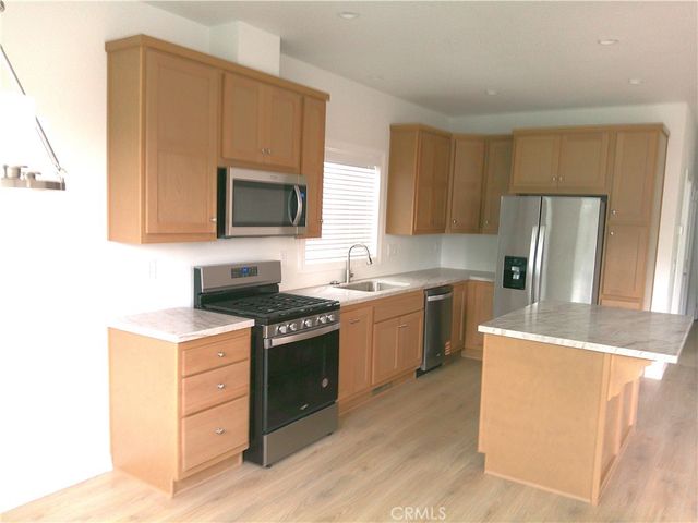 1020 BRADBOURNE Avenue 22, Duarte, CA 91010