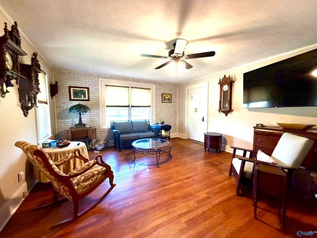 1080 Garmon Road, Gadsden, AL 35901