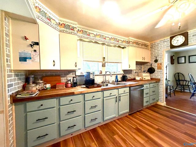 1080 Garmon Road, Gadsden, AL 35901