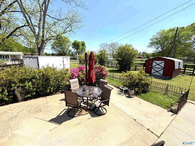 1080 Garmon Road, Gadsden, AL 35901