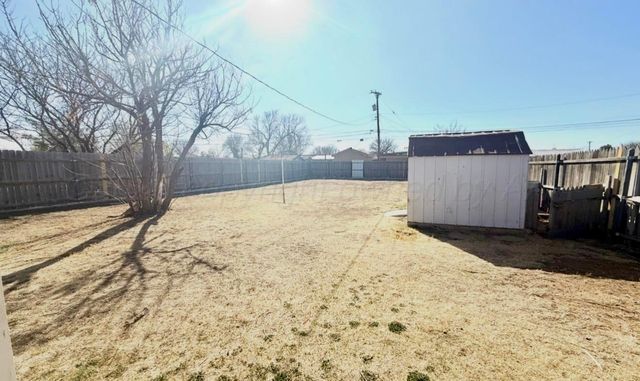 125 N Birge Avenue, Dumas, TX 79029