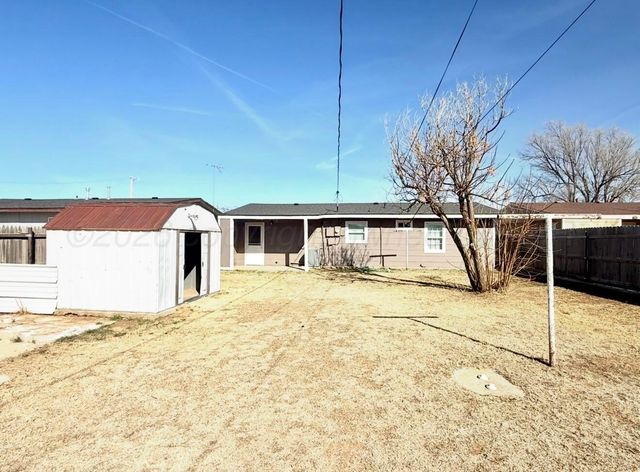 125 N Birge Avenue, Dumas, TX 79029