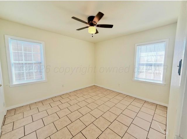 125 N Birge Avenue, Dumas, TX 79029