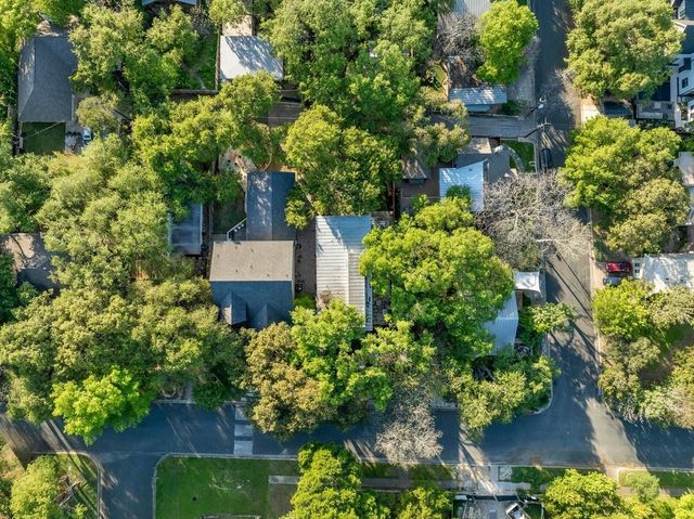 1402 Alta Vista Ave, Austin, TX 78704