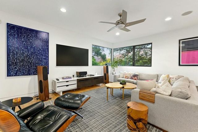 1402 Alta Vista Ave, Austin, TX 78704