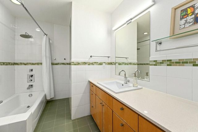 1402 Alta Vista Ave, Austin, TX 78704