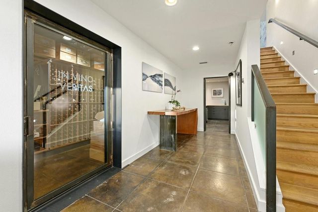 1402 Alta Vista Ave, Austin, TX 78704