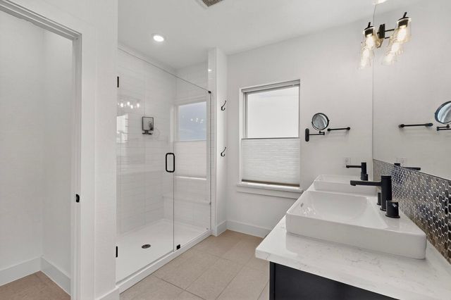 1077 Maverick Drive, Allen, TX 75013