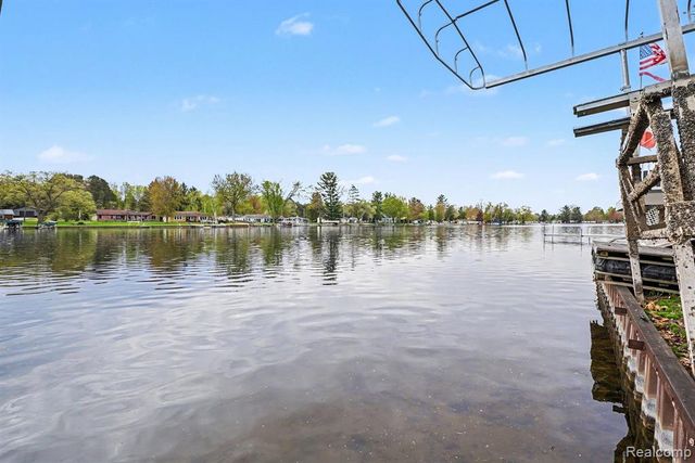 4157 Betty Lee Boulevard, Gladwin, MI 48624
