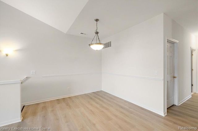 1180 Alameda Boulevard, Troy, MI 48085