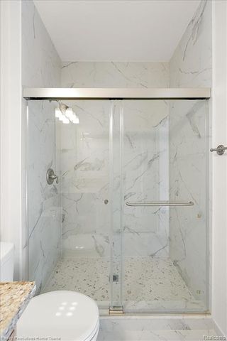 1180 Alameda Boulevard, Troy, MI 48085