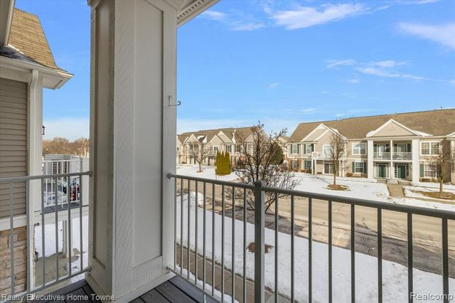 1180 Alameda Boulevard, Troy, MI 48085