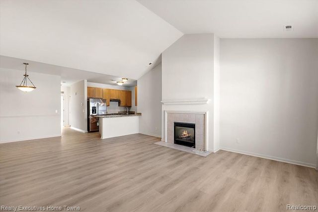 1180 Alameda Boulevard, Troy, MI 48085