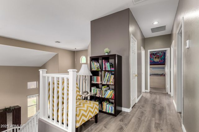 2489 E SEQUOIA Drive, Chandler, AZ 85286