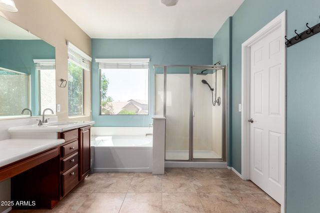 2489 E SEQUOIA Drive, Chandler, AZ 85286