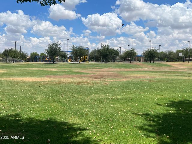 2489 E SEQUOIA Drive, Chandler, AZ 85286