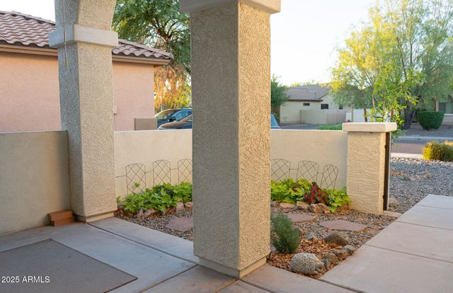 2489 E SEQUOIA Drive, Chandler, AZ 85286