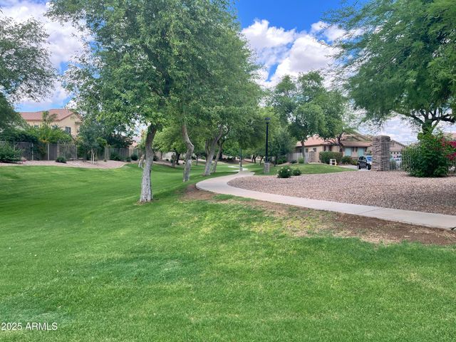 2489 E SEQUOIA Drive, Chandler, AZ 85286