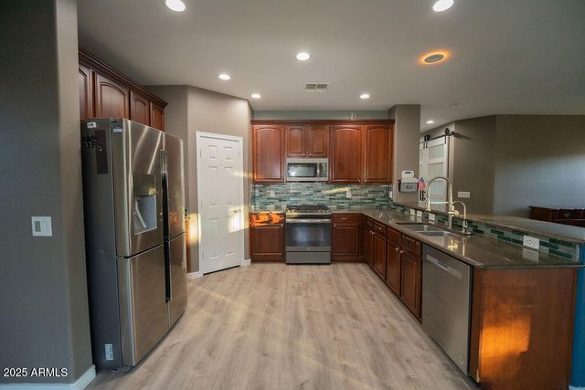 2489 E SEQUOIA Drive, Chandler, AZ 85286