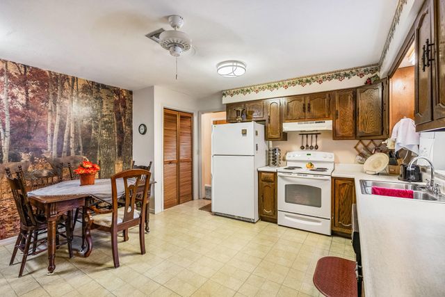 4153 1st Street SW, Vero Beach, FL 32968