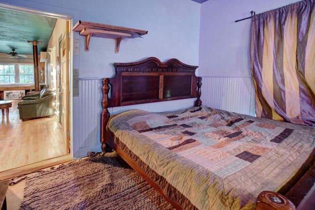 1905 Main ST, Bastrop, TX 78602