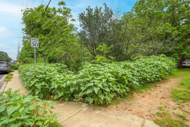 1905 Main ST, Bastrop, TX 78602