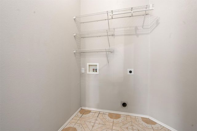 648 Tabasco Trail, Arlington, TX 76002