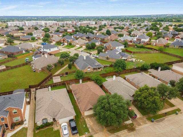 648 Tabasco Trail, Arlington, TX 76002