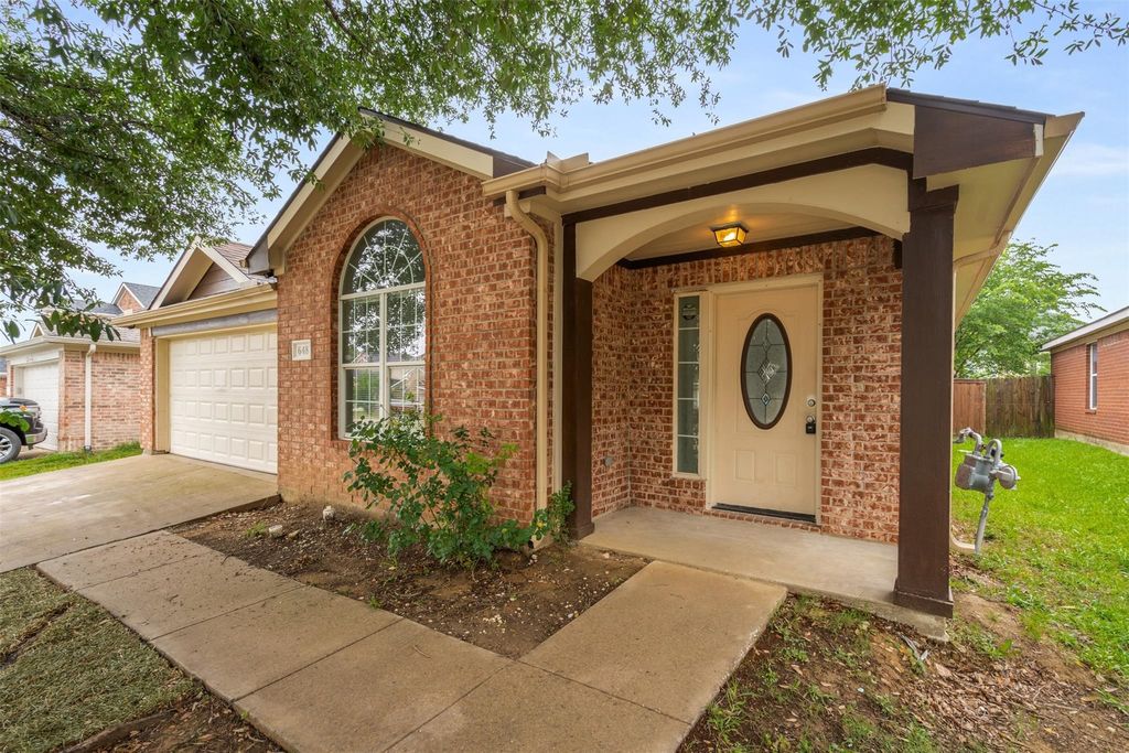 648 Tabasco Trail, Arlington, TX 76002