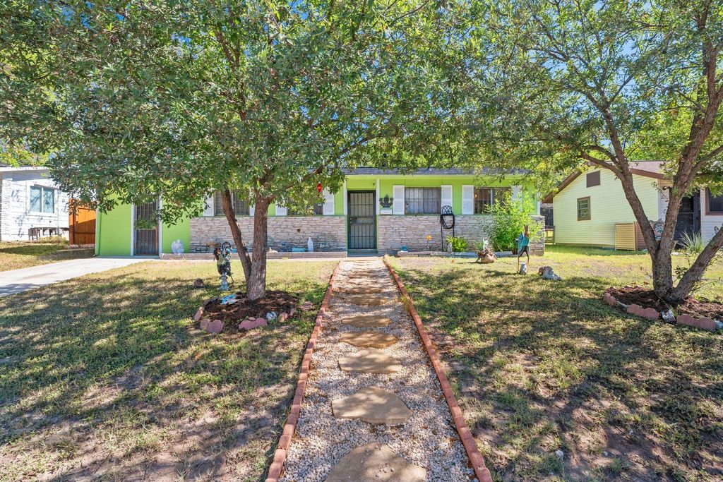 5215 Halmark DR, Austin, TX 78723