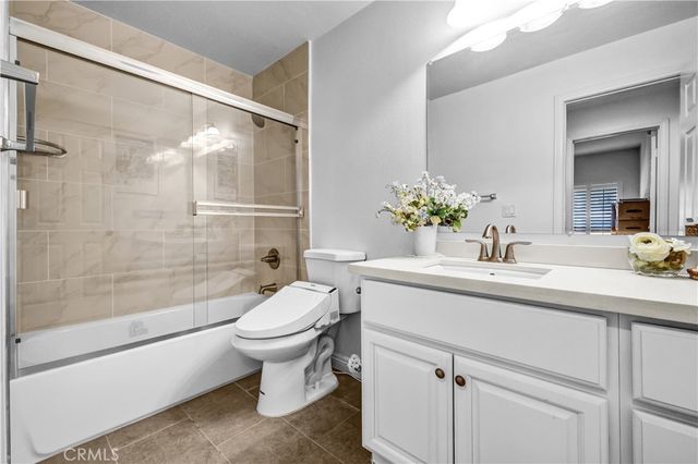 11630 Warner 504, Fountain Valley, CA 92708