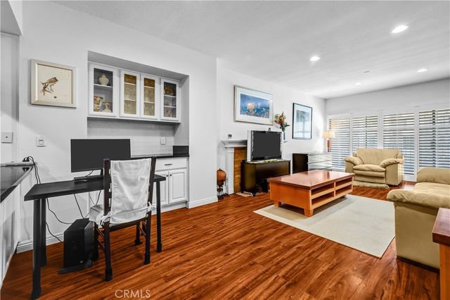 11630 Warner 504, Fountain Valley, CA 92708