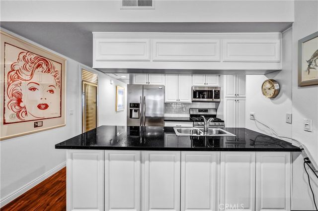 11630 Warner 504, Fountain Valley, CA 92708