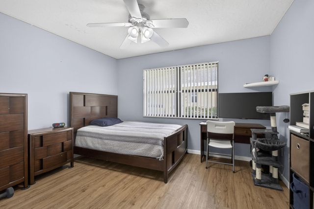 559 Azure Avenue, Wellington, FL 33414