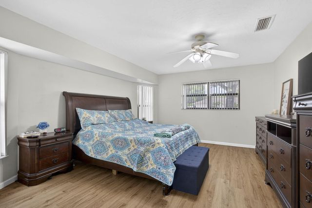 559 Azure Avenue, Wellington, FL 33414
