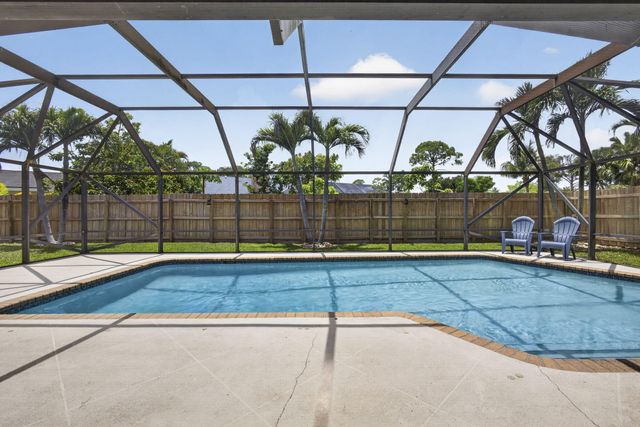 559 Azure Avenue, Wellington, FL 33414