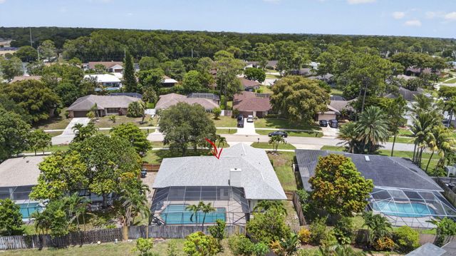559 Azure Avenue, Wellington, FL 33414