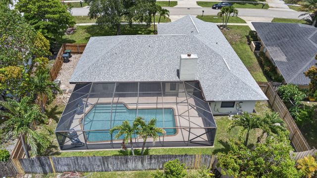 559 Azure Avenue, Wellington, FL 33414