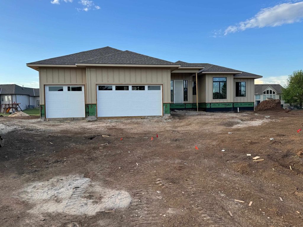 3408 N Deer Rdg, Rose Hill, KS 67133